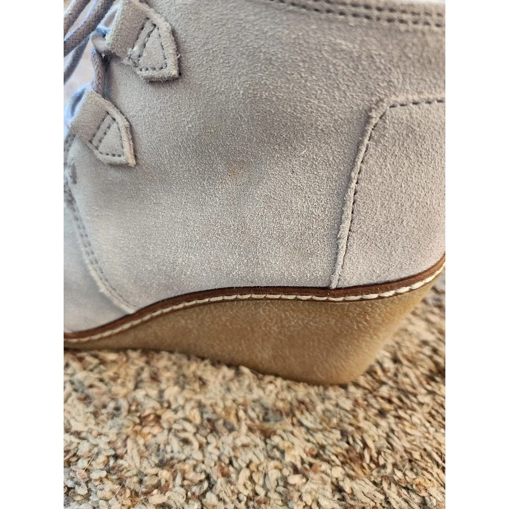 TOMS Desert Wedge Light Grey Suede‎ Lace Up Ankle Boots Womens 5 300616 NWOT